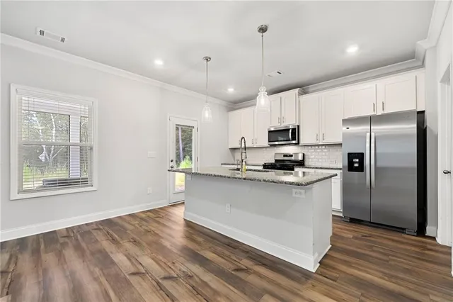 $2,650 | 495 Sterling Creek Way, Loganville, GA 30052