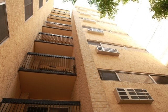 201 North 13th Avenue, Unit 100 Edinburg, TX 78541 - Photo 5 of 6 a view of entryway