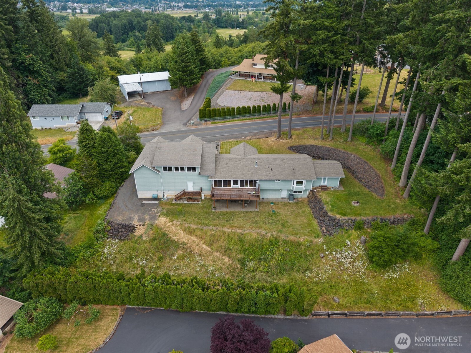 233 Devereese Road Chehalis, WA 98532 - Photo 2 of 40
