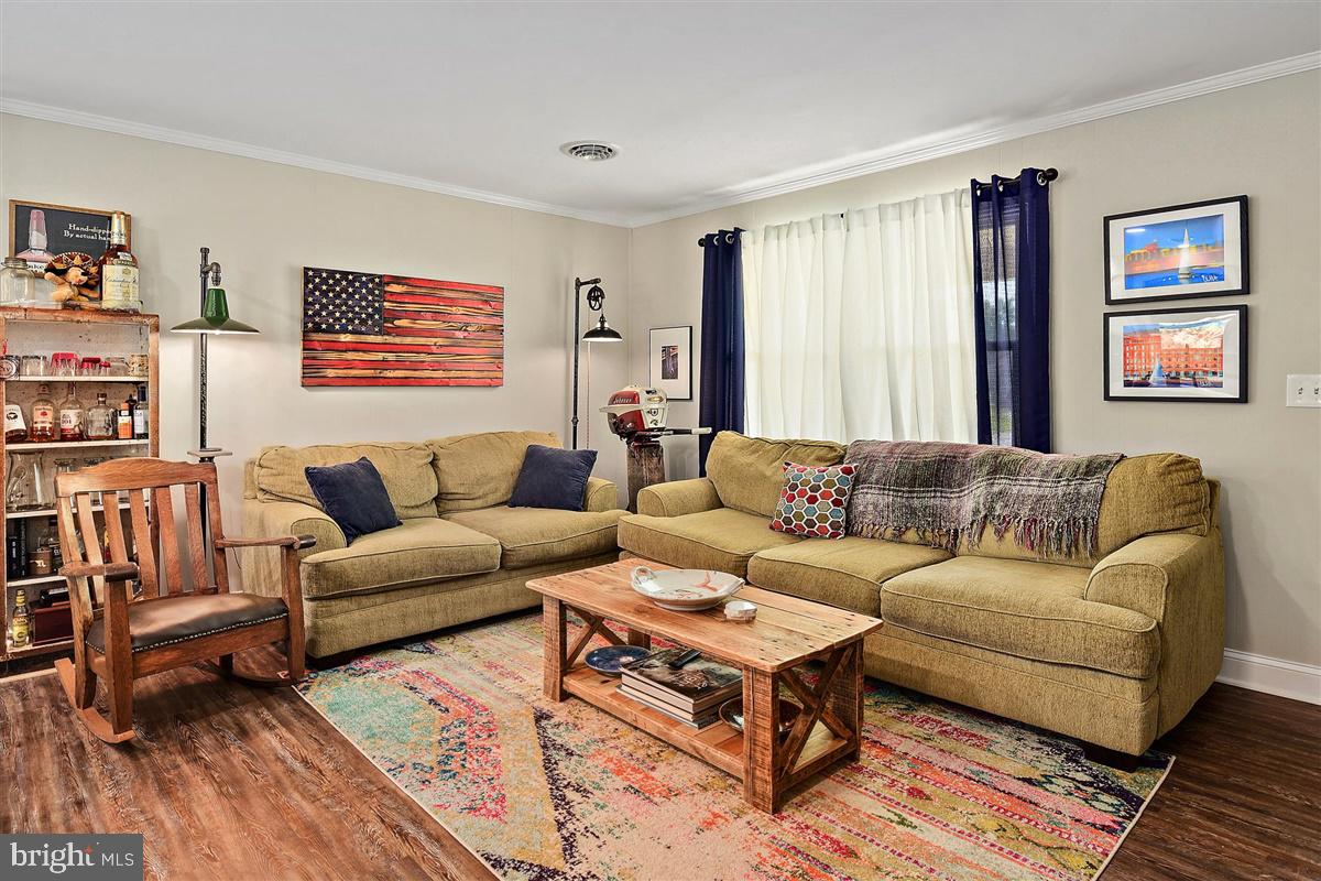 3850 Barkley Road Eden, MD 21822 - Photo 8 of 48 Living Room