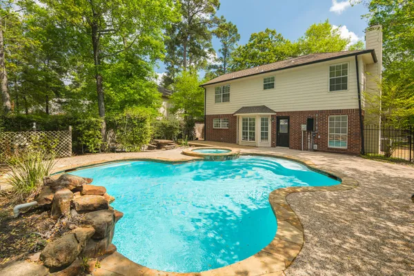 $3,300 | 34 East Trillium Circle, The Woodlands, TX 77381