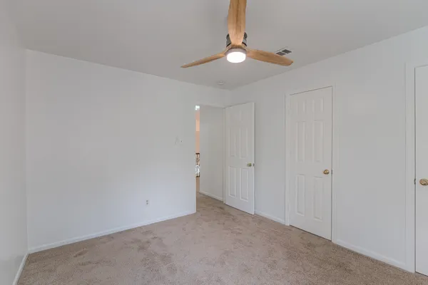 $3,300 | 34 East Trillium Circle, The Woodlands, TX 77381