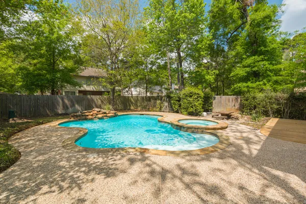 $3,300 | 34 East Trillium Circle, The Woodlands, TX 77381