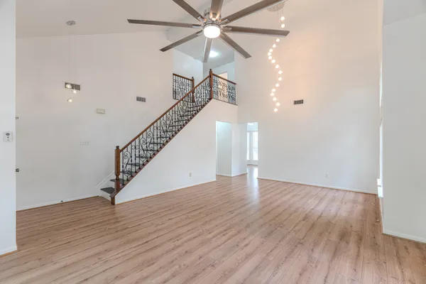 $3,300 | 34 East Trillium Circle, The Woodlands, TX 77381