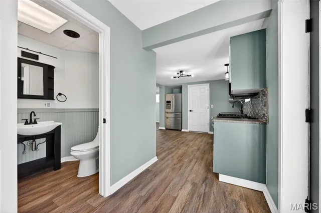 $2,295 | 3227 Regal Place, St. Louis, MO 63139