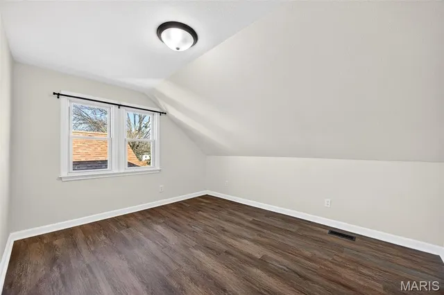 $2,295 | 3227 Regal Place, St. Louis, MO 63139