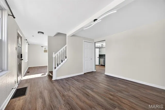 $2,295 | 3227 Regal Place, St. Louis, MO 63139