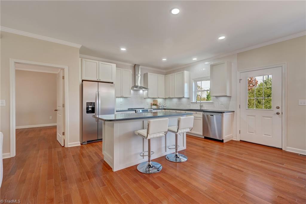 3522 Charing Cross Road Greensboro, NC 27455 - Photo 7 of 27 Gallery Image 7