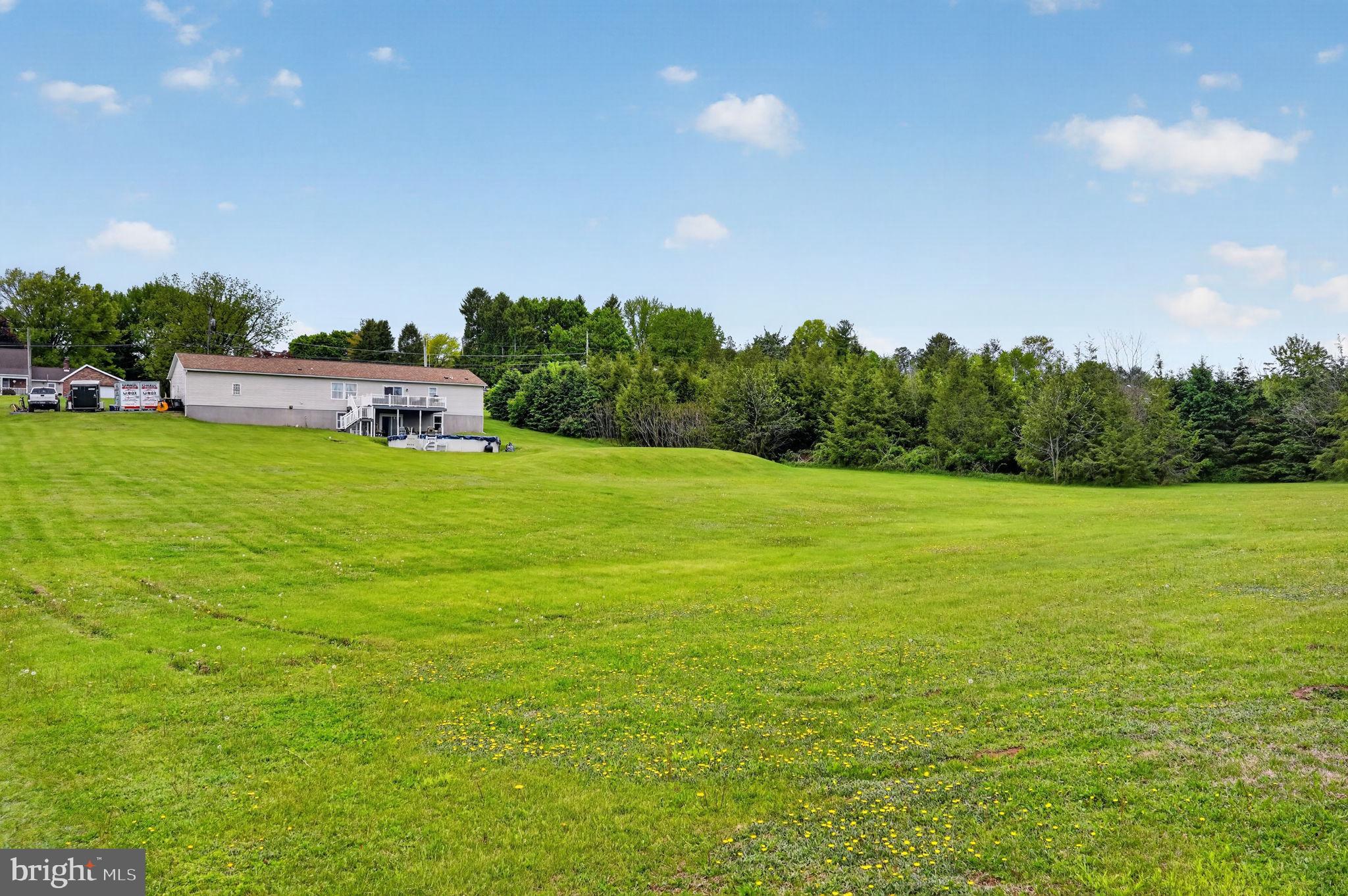 544 Bauer Road Bath, PA 18014 - Photo 38 of 44