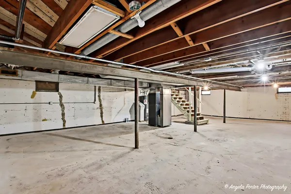 $385,000 | 201 Panama Avenue, Hampshire, IL 60140