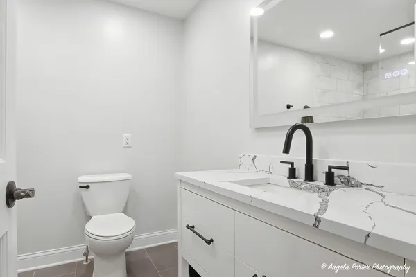 $385,000 | 201 Panama Avenue, Hampshire, IL 60140