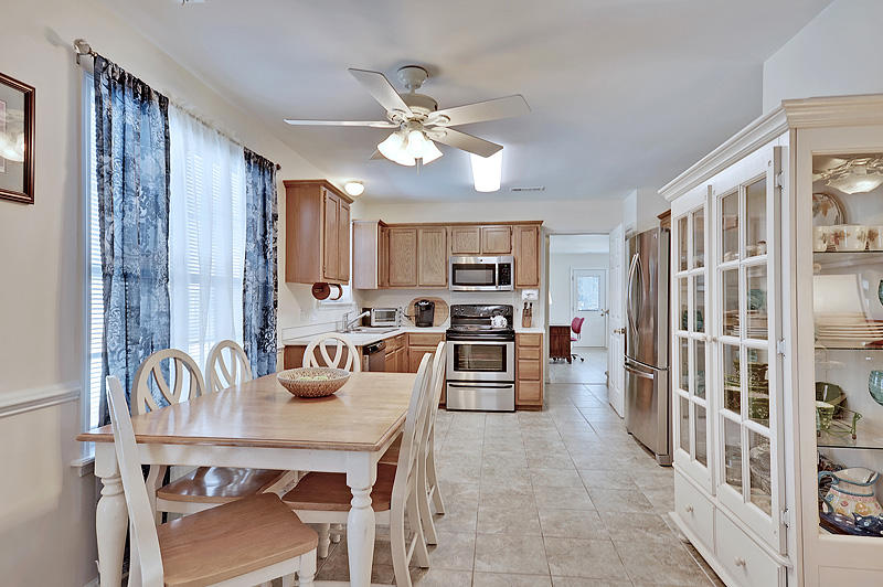 304 Bertram Road Summerville, SC 29485 - Photo 12 of 33 DSC_0308_DSC_0314-copy