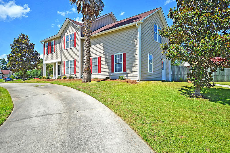 304 Bertram Road Summerville, SC 29485 - Photo 4 of 33 DSC_0214-copy