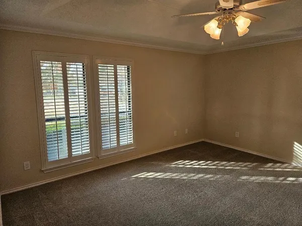 $2,295 | 500 Mustang Court, Lavon, TX 75166