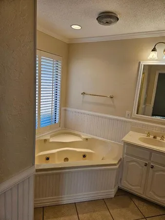 $2,295 | 500 Mustang Court, Lavon, TX 75166