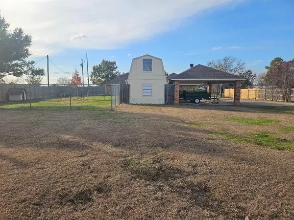 $2,275 | 500 Mustang Court, Lavon, TX 75166