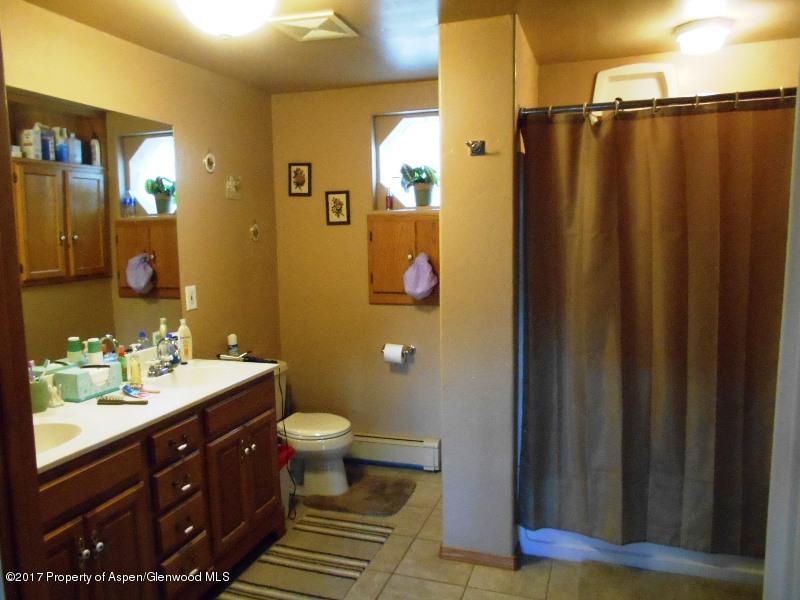 798 Buckeye Court Rifle, CO 81650 - Photo 12 of 17 Master bath