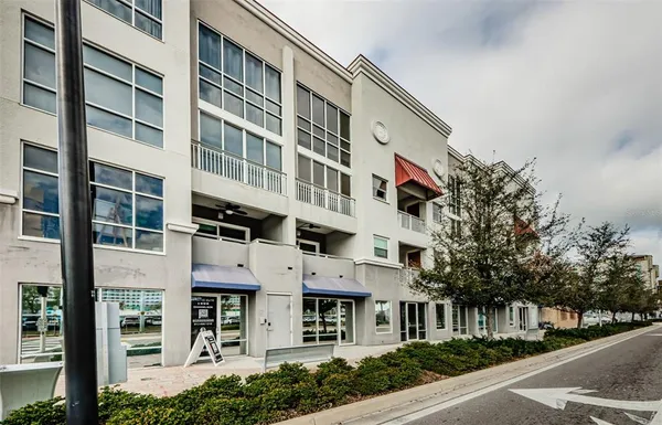 $4,500 | 1002 Channelside Drive, Unit 3C, Tampa, FL 33602