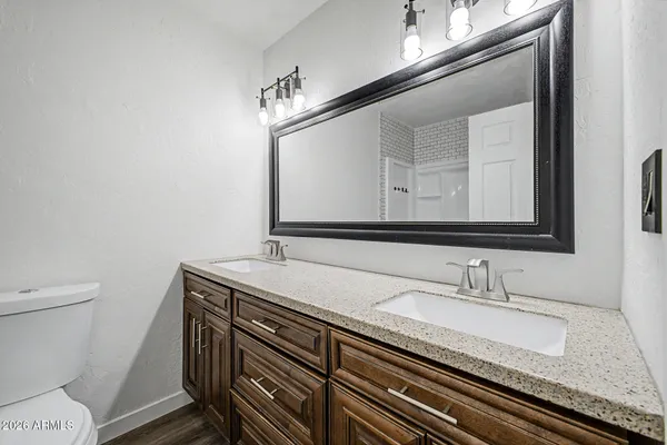 $399,999 | 943 South Lazona Drive, Mesa, AZ 85204