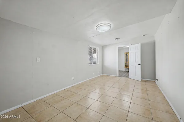 $399,999 | 943 South Lazona Drive, Mesa, AZ 85204