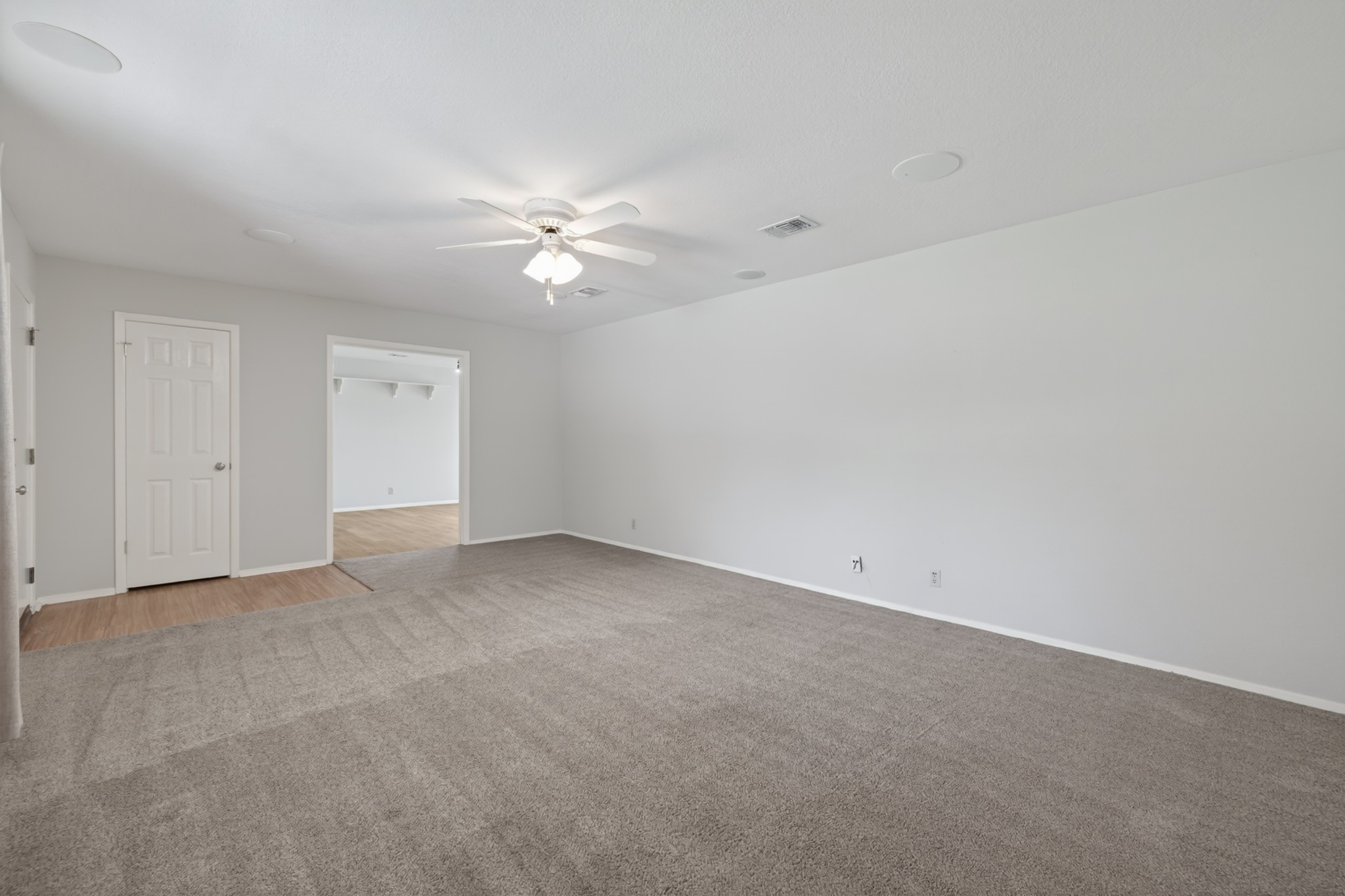 615 Old Manchaca Road Austin, TX 78748 - Photo 5 of 40
