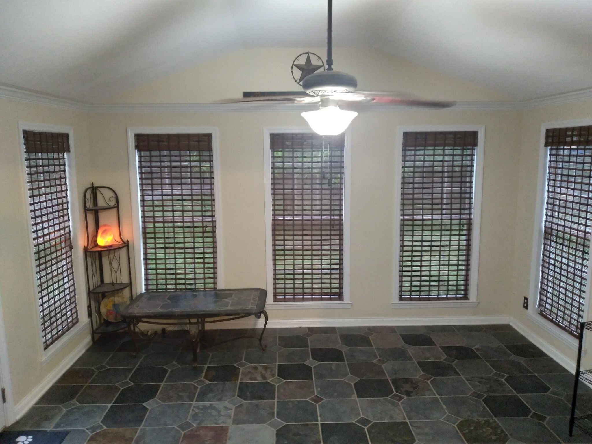 1033 Hendon Road Soddy-Daisy, TN 37379 - Photo 4 of 39 Gallery Image 4