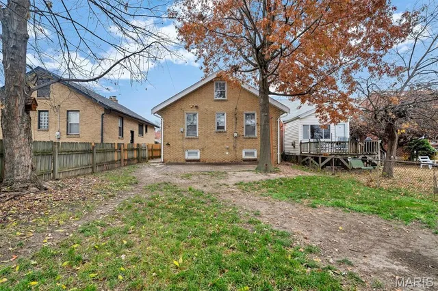 $264,500 | 6020 Potomac Street, St. Louis, MO 63139