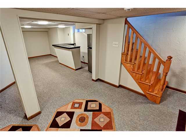 1895 Suffolk Road Columbus, OH 43221 - Photo 20 of 25 Gallery Image 20