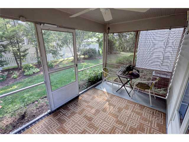 1895 Suffolk Road Columbus, OH 43221 - Photo 25 of 25 Gallery Image 25
