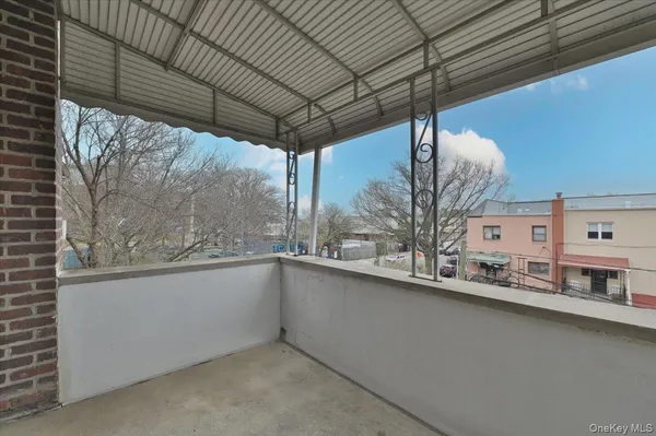 $1,099,999 | 20-03 35th Street | Astoria