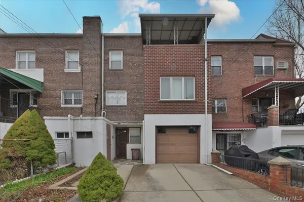 $1,099,999 | 20-03 35th Street | Astoria