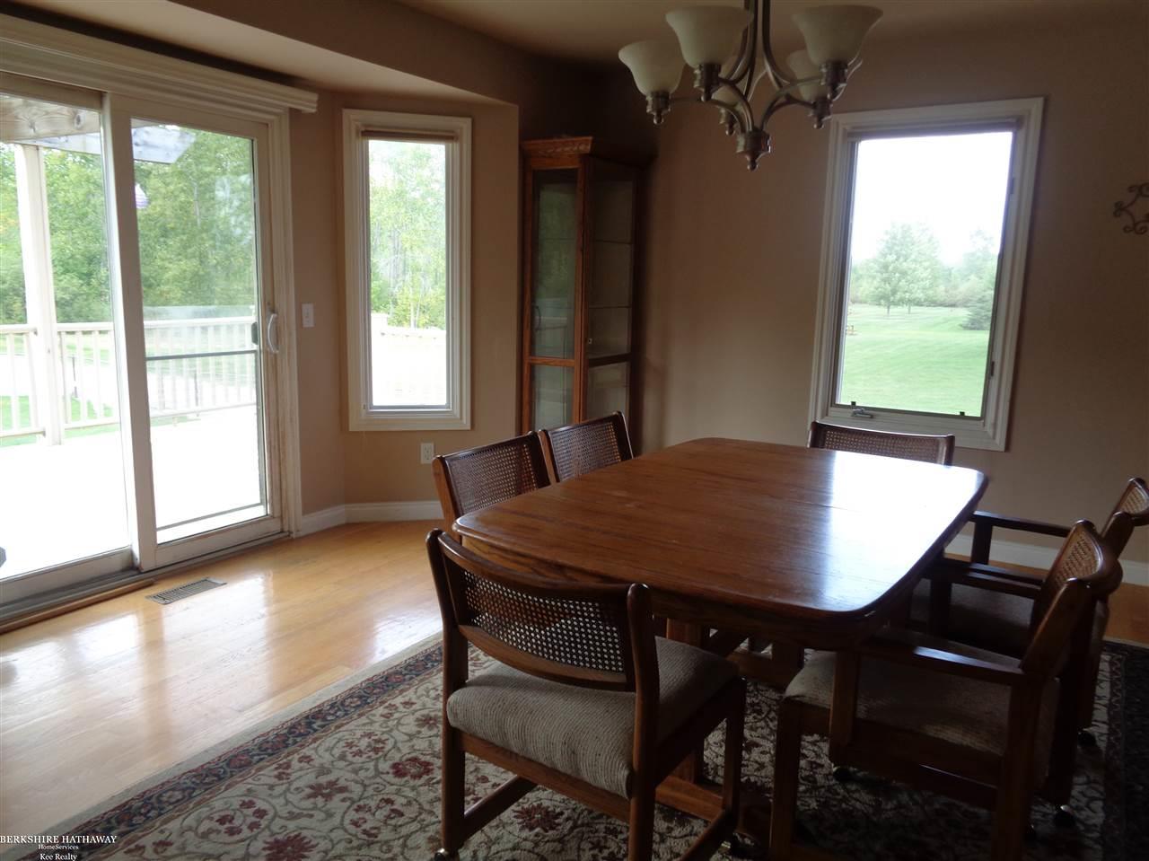 79101 Capac Road Armada, MI 48005 - Photo 5 of 75 31393156-4.JPG