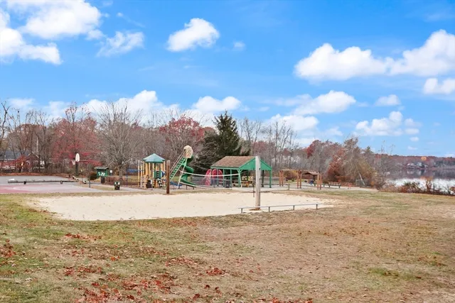 $499,900 | 25 Burroughs Road, North Reading, MA 01864