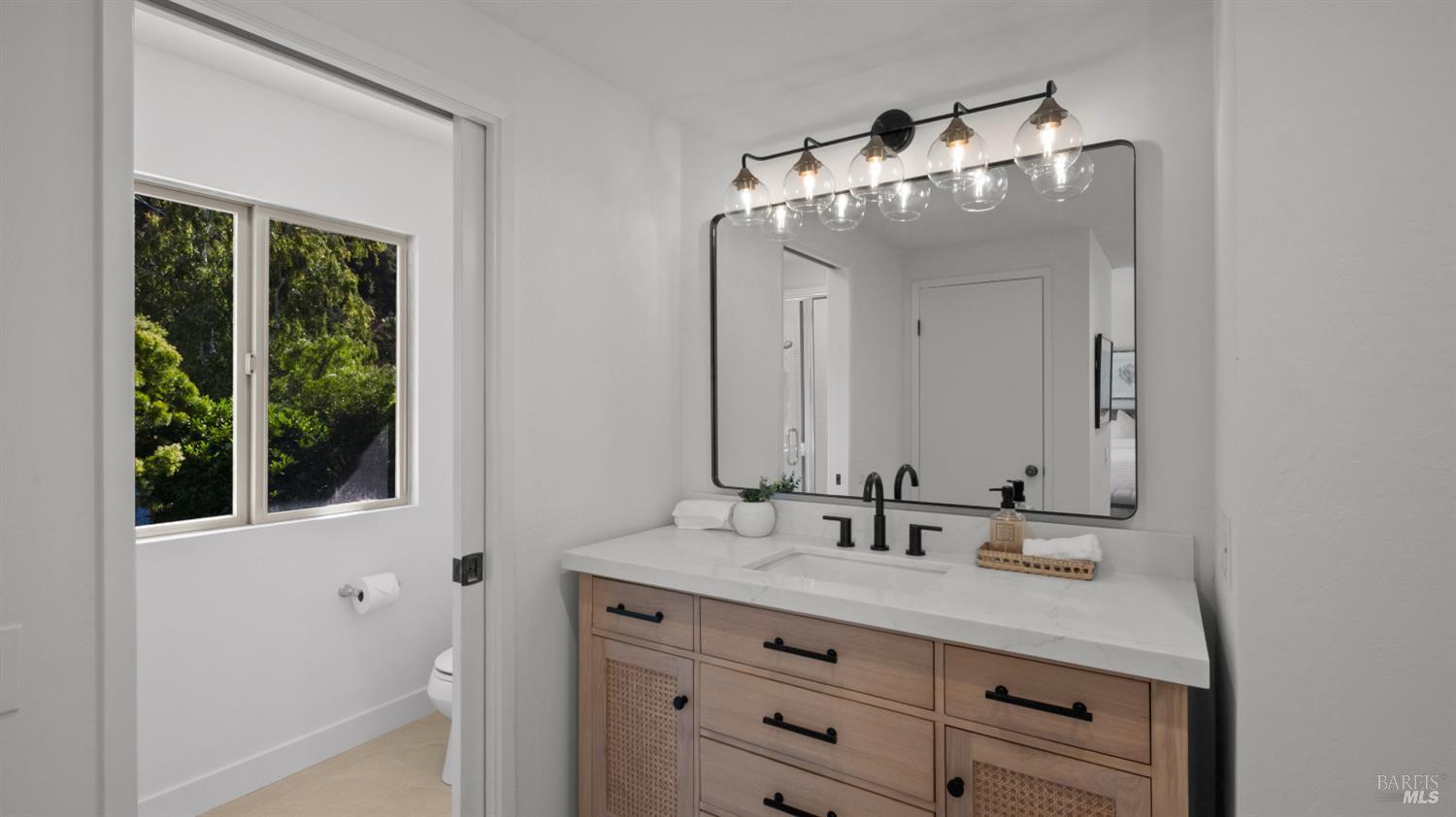 98 Surfwood Circle San Rafael, CA 94901 - Photo 39 of 65