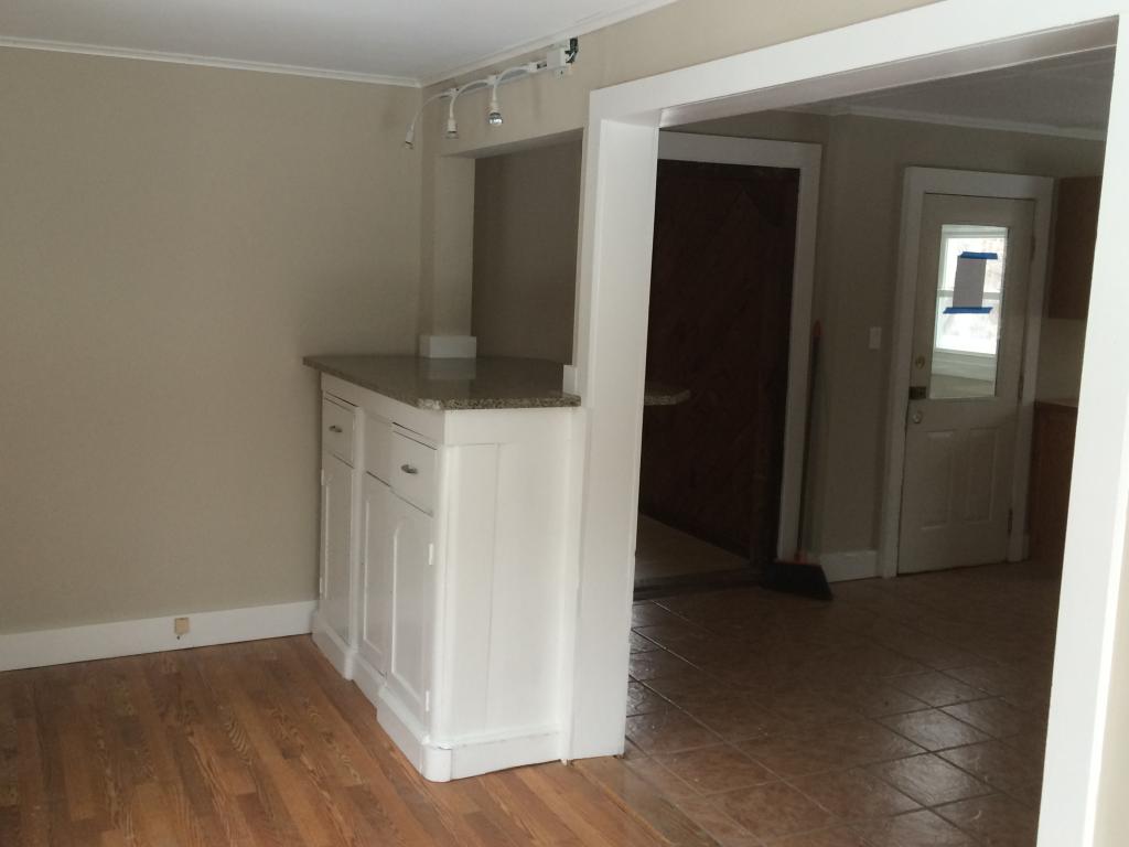 24 Autumn Street Rochester, NH 03868 - Photo 5 of 19