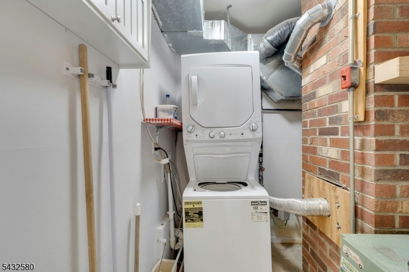 2657 Spruce Street Union, NJ 07083 - Photo 33 of 44