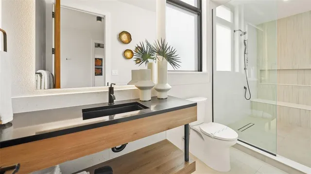 $6,000,000 | 5507 Calle Del Invierno, Sarasota, FL 34242