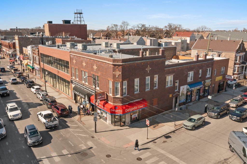 3900 West 26th Street Chicago, IL 60623 - Photo 2 of 39