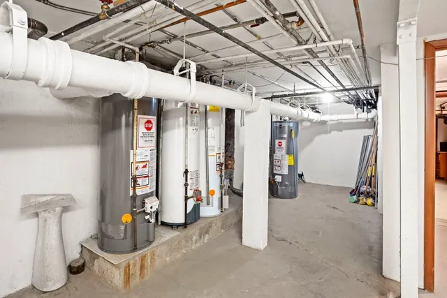 $2,250,000 | 3900 West 26th Street, Chicago, IL 60623