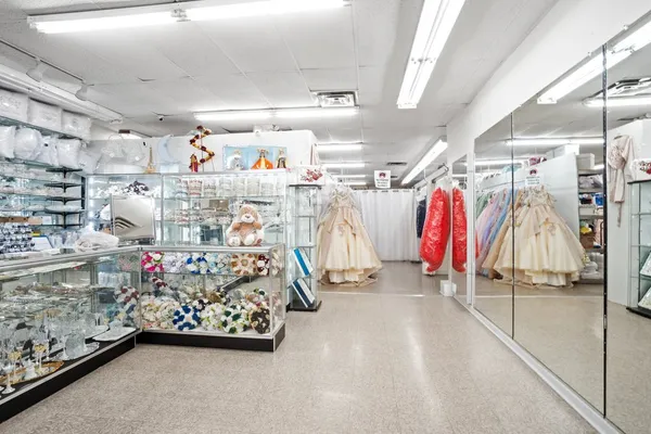 $2,250,000 | 3900 West 26th Street, Chicago, IL 60623