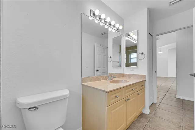 $2,700 | 16 Northwest 12th Place, Cape Coral, FL 33993