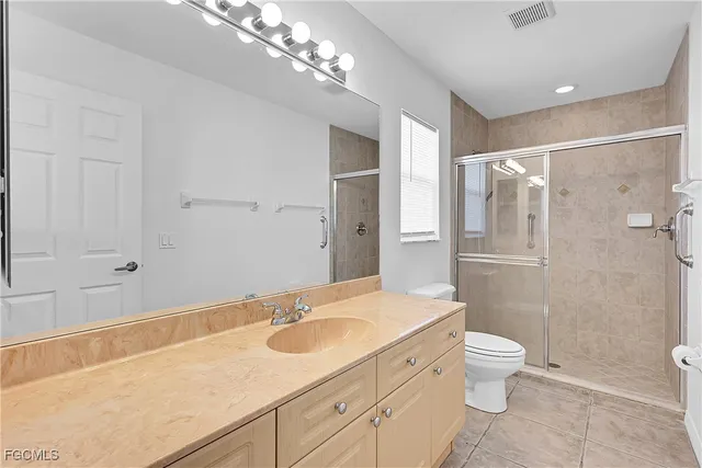 $2,700 | 16 Northwest 12th Place, Cape Coral, FL 33993