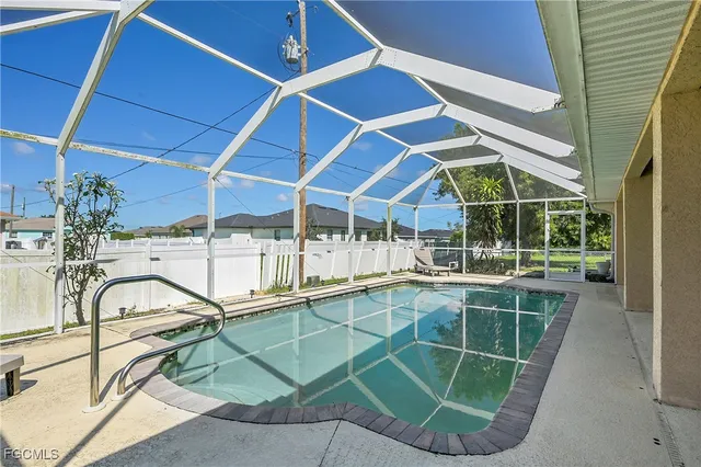 $2,700 | 16 Northwest 12th Place, Cape Coral, FL 33993