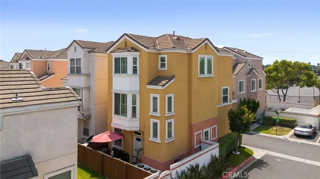 $550,000 | 12650 Antigua Court, Lynwood, CA 90262
