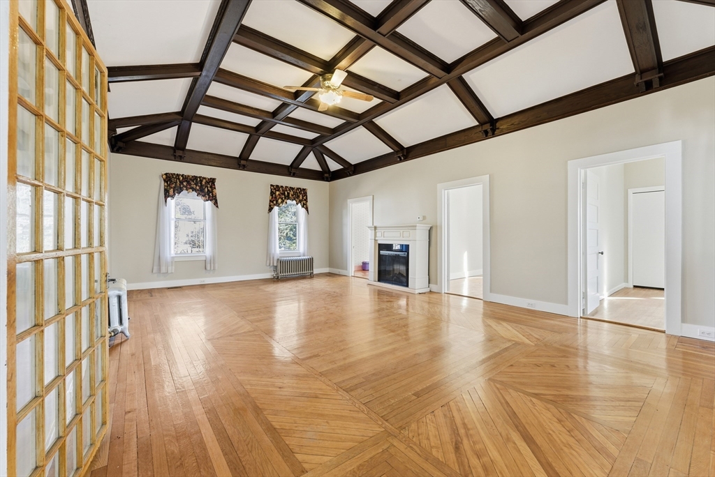 18 Cedar Street Northampton, MA 01060 - Photo 11 of 42