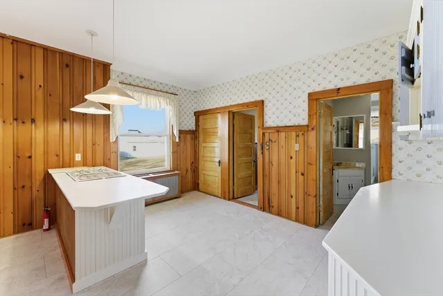 $499,000 | 18 Cedar Street, Northampton, MA 01060