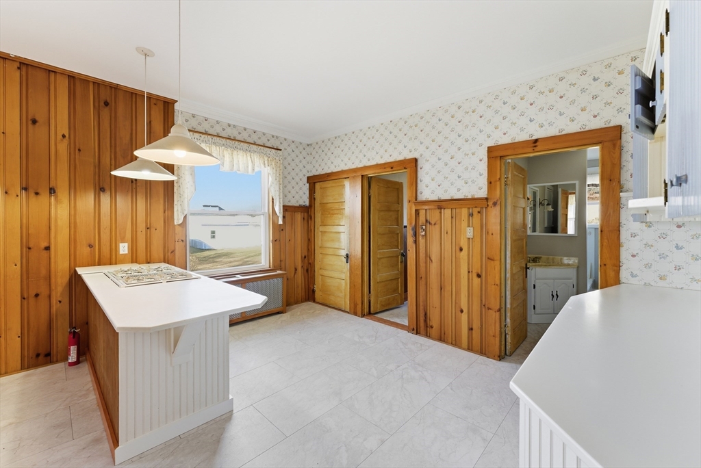 18 Cedar Street Northampton, MA 01060 - Photo 16 of 42