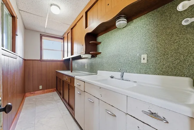 $499,000 | 18 Cedar Street, Northampton, MA 01060