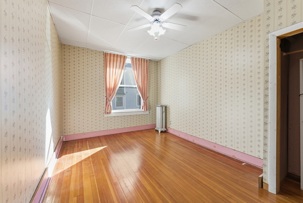 18 Cedar Street Northampton, MA 01060 - Photo 28 of 42