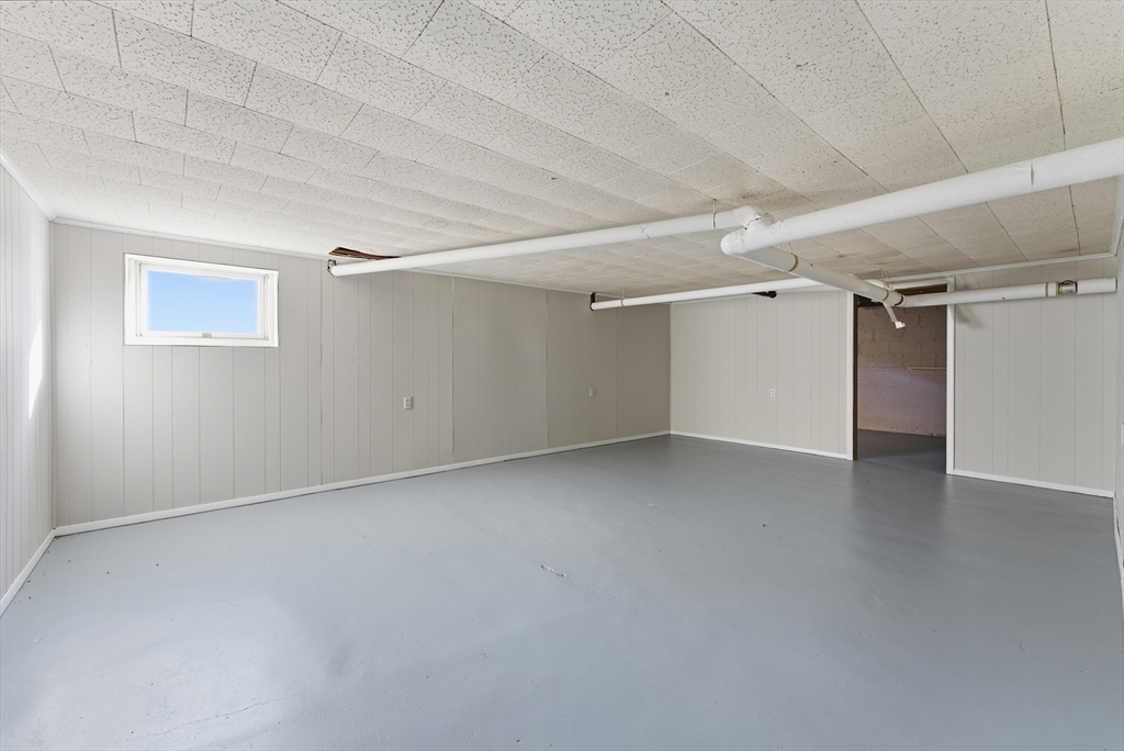 18 Cedar Street Northampton, MA 01060 - Photo 31 of 42